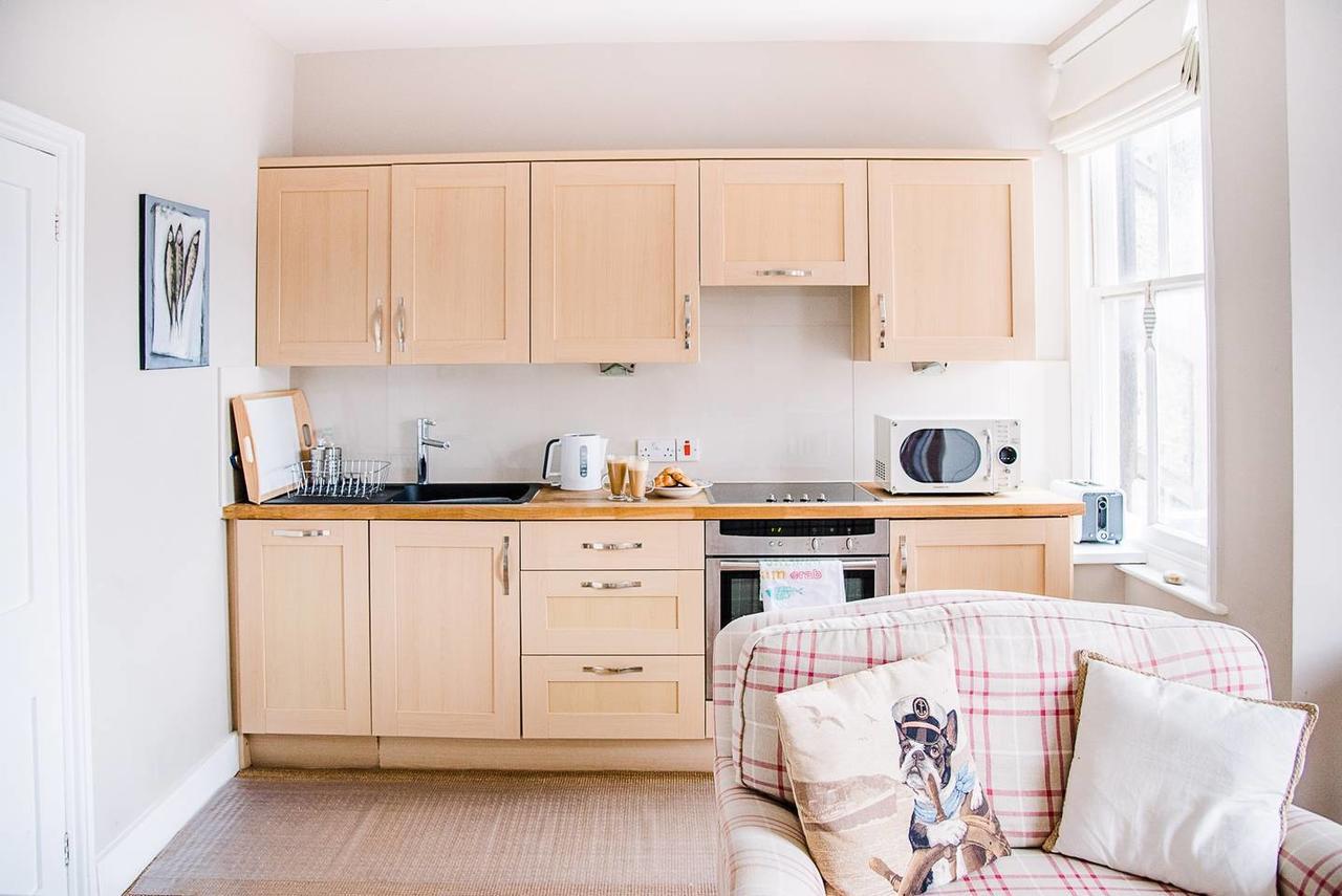 Serendipity, Aldeburgh - An Apartment On The High Street! Buitenkant foto